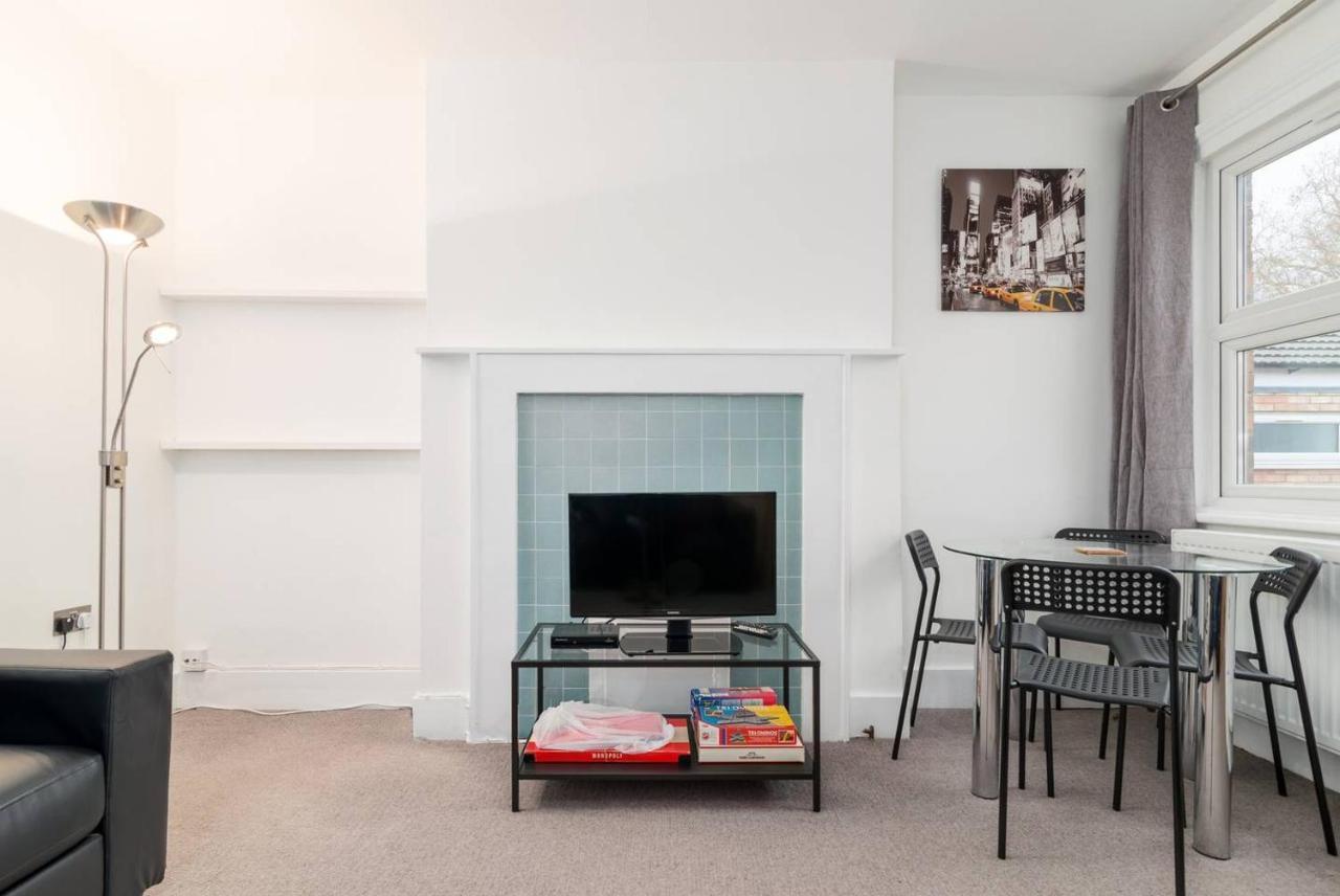 Guestready - Modern 2-Bed For 4 In Golders Green! Londres Exterior foto
